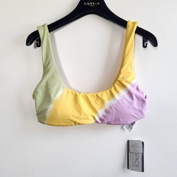 L*Space Lizzy Tie Dye Diagonal Sunburst Bikini Top NWT Size Large - Picture 10 of 15